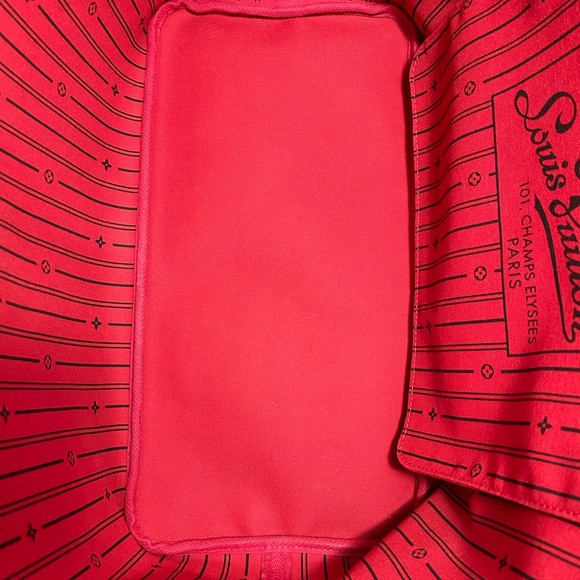 Neverfull GM DE w/ LV Twilly (Price is for Both) - Picture 5 of 16